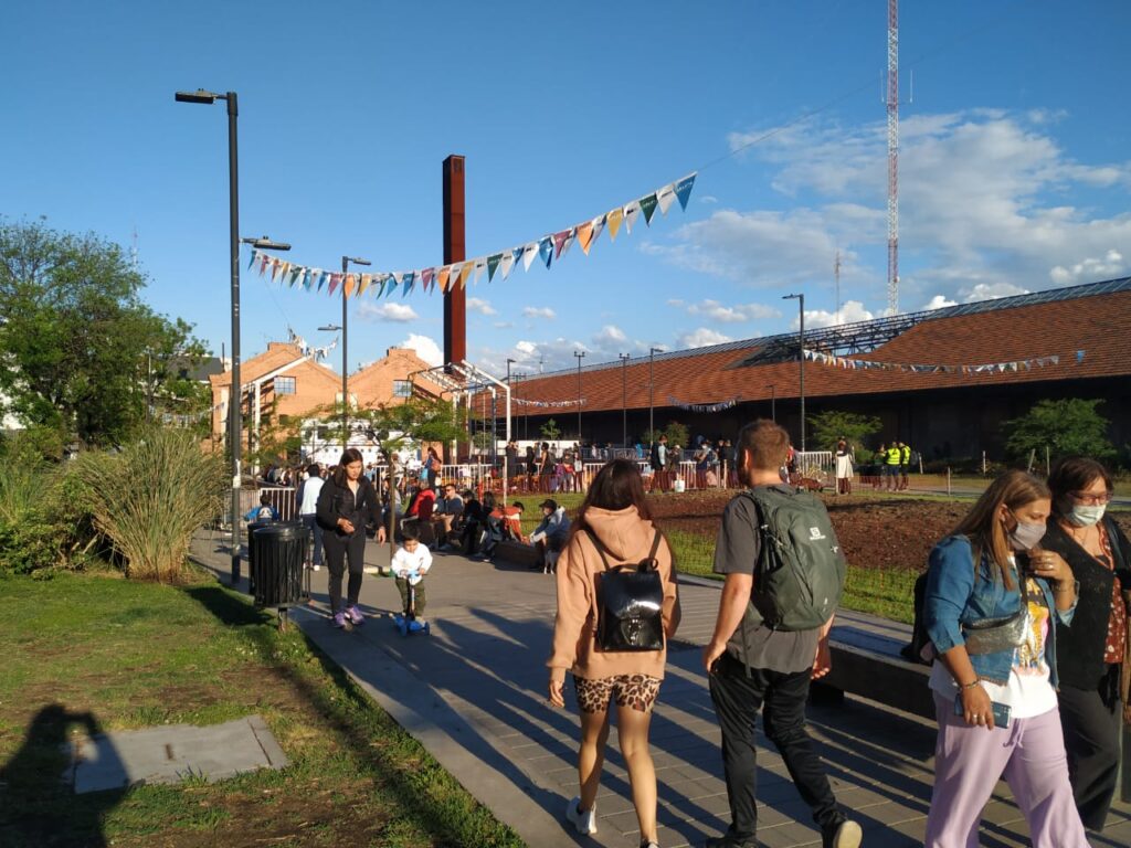 Enorme participación del público en la fiesta Abasto Cultural