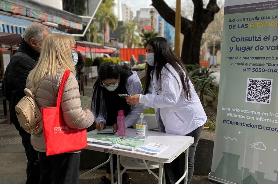 Disponen un puesto de formación de Capacitación Electoral en la Comuna 12