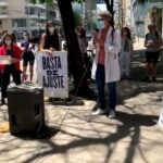 Protesta frente al Ameghino contra el cierre de concurrencias