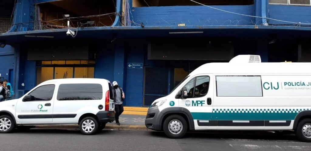 La Boca: allanaron y clausuraron de forma parcial La Bombonera para investigar si superó el aforo ante Lanús