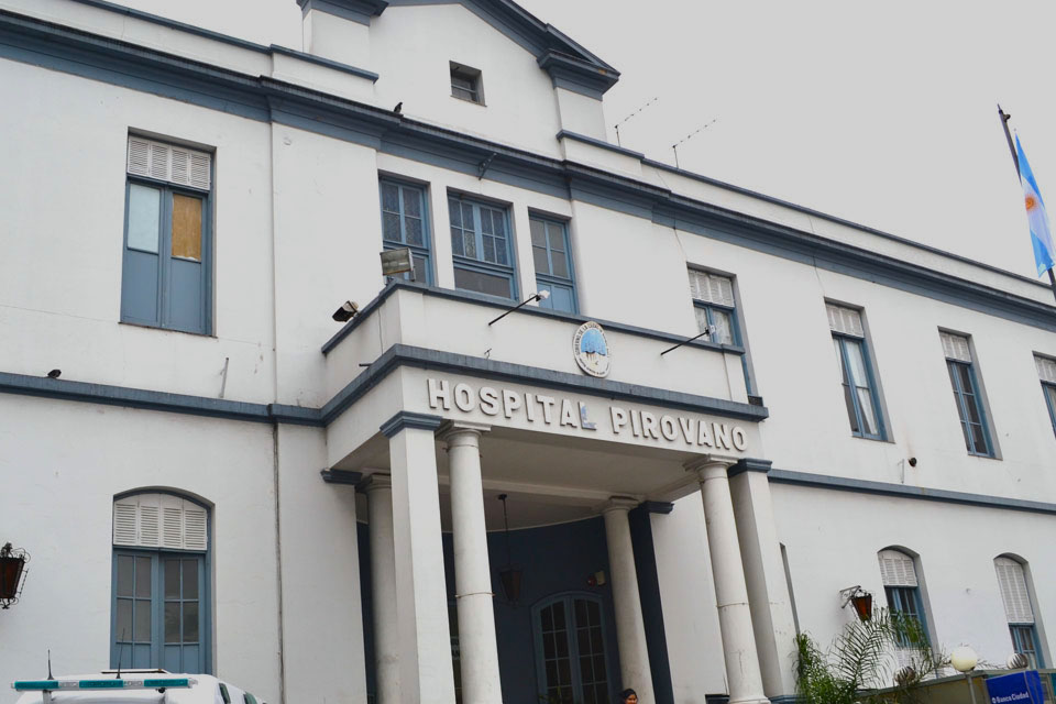 Descubrirán una placa en el Hospital Pirovano en homenaje a los trabajadores de la salud y la educación