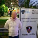 Detuvieron en la General Paz, a la altura de Saavedra, a un acusado de estafas en un auto con la circulación prohibida