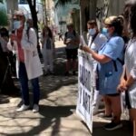 Trabajadores de la salud protestaron contra el cierre de concurrencias en efectores públicos porteños