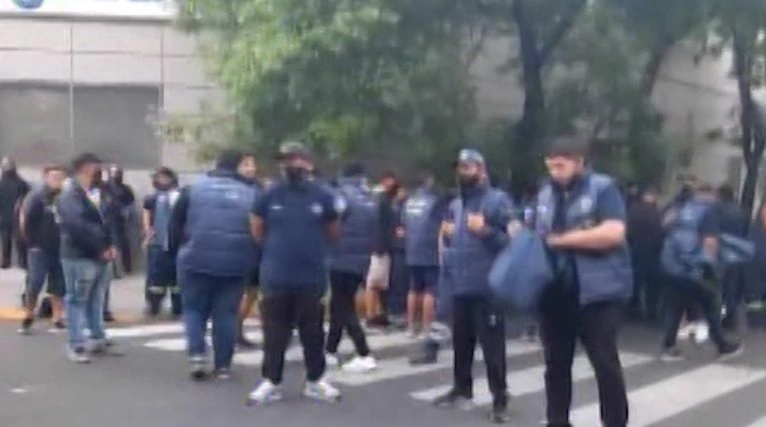 Incidentes y tiros entre sectores del sindicato de empleados de seguridad en Tucumán y Bulnes