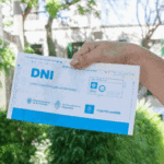 Entrega de DNI nuevos en el barrio Balbastro