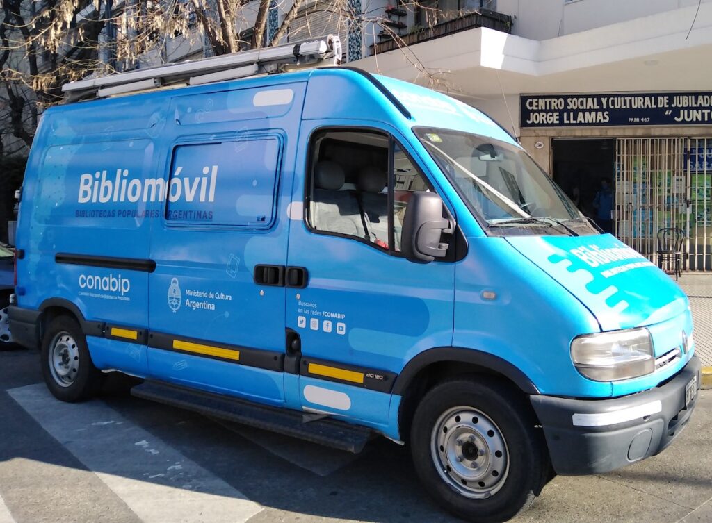 El Bibliomóvil de la Conabip celebrará una “Fiesta de libros y cultura” en Parque Saavedra