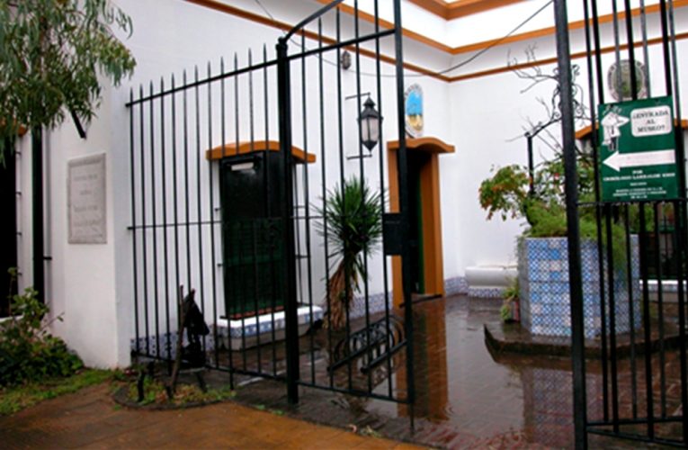 Analizan presentar un pedido de informes en la Legislatura porteña por la concesión de un bar en el Museo Saavedra