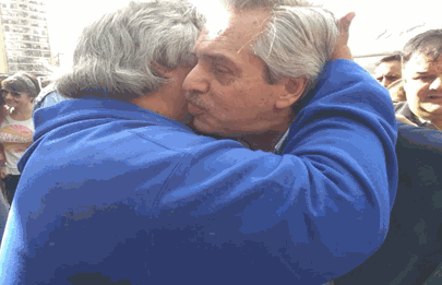 El presidente de la Comuna 8 recibió las felicitaciones por parte de Alberto Fernández