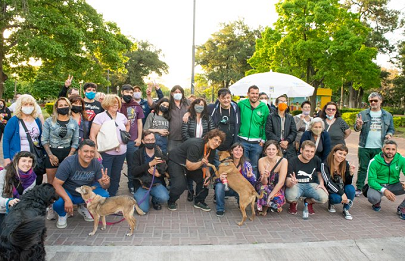 El Frente de Todos organizó una charla sobre los derechos de los animales en Parque Chacabuco