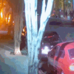 Ataque a edificio del diario Clarín con bombas molotov