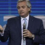 Alberto Fernández: “Llenemos la Plaza de Mayo y celebremos este triunfo como corresponde”