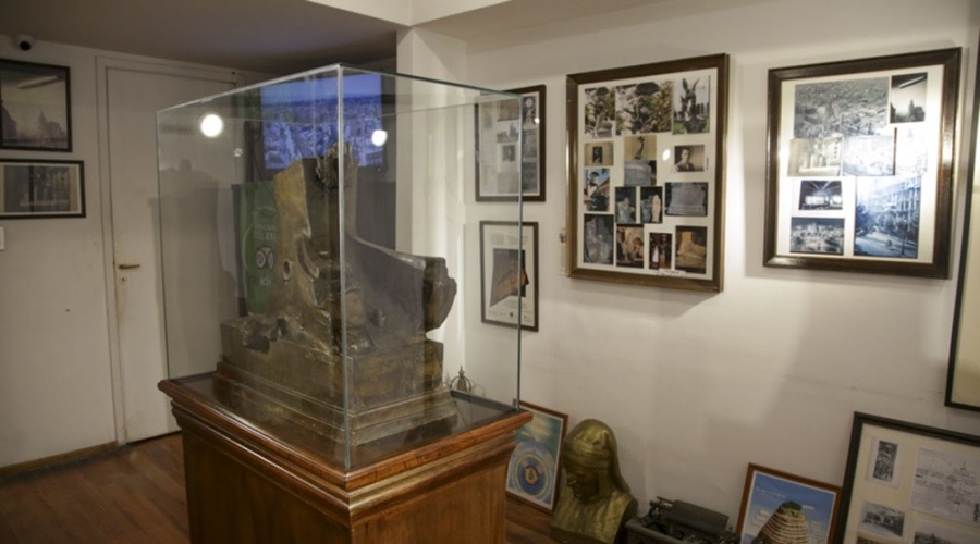 El Palacio Barolo recuperó una escultura realizada por Mario Palanti perdida hace 100 años