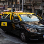 El taxi aumenta un 30,59%: la bajada de bandera diurna llegará a $111