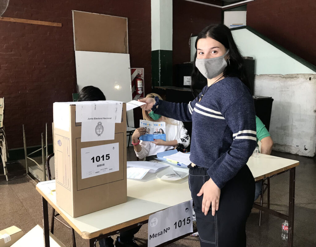 Las elecciones tuvieron una participación de entre el 71% y 72% a nivel nacional