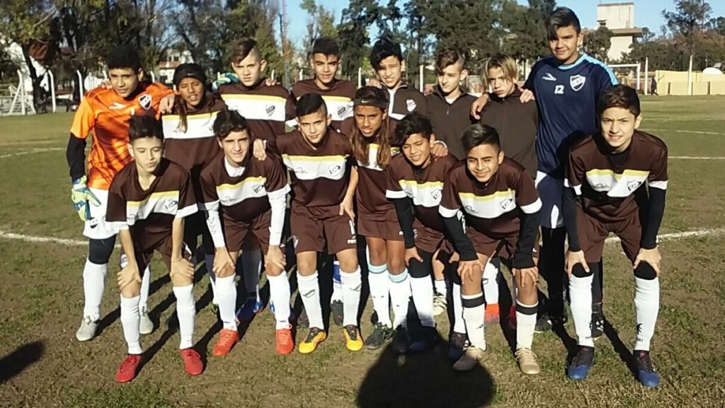 Semillero Calamar: Platense realiza pruebas de fútbol infantil para las categorías 2009 a 2015