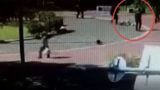 Constitución: policías dispararon contra un hombre que intentó acuchillarlos y un civil resultó herido