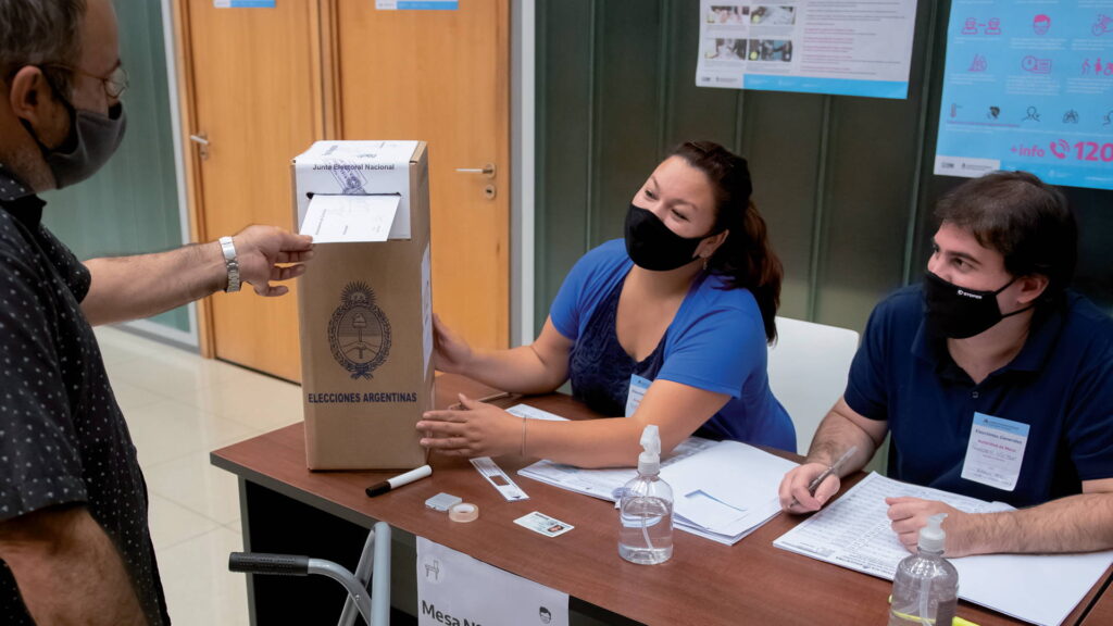 “Elecciones Seguras”: el GCBA dispondrá transporte gratuito, prioridad a mayores y el lunes habrá clases