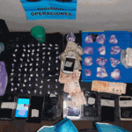 Procedimiento con detenidos en Flores por narcomenudeo