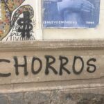 Otro caso de violencia política en el Abasto: vandalizaron el frente del local de Nuevo Encuentro de Zelaya y Agüero que homenajeaba al vecino y murguero Julio César Abruzzese, detenido-desaparecido