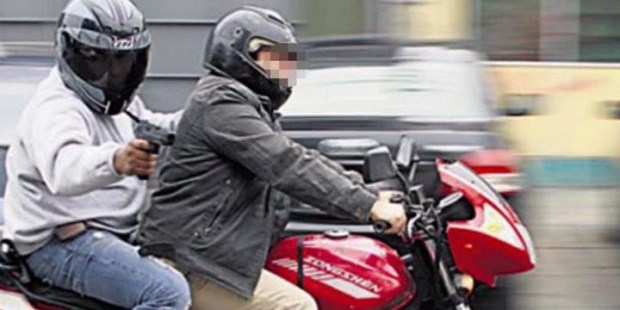 Piden llevar a juicio a “motochorros” imputados por arrebatos en Saavedra y Núñez