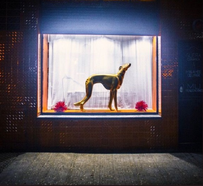 El Taller y Tienda Kōan abre su showroom frente al Parque Saavedra para exhibir cerámicas, dibujos y obras de arte