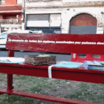 Además de los festejos el club Larrazábal presentó el Banco Rojo