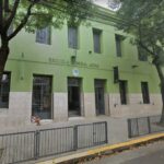 Villa Ortúzar: familias realizarán un abrazo simbólico contra el cierre de las Escuelas de Reformulación