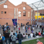 Festival cultural de fin de año en el Parque de la Estación organizado por vecinos