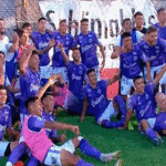 Con Monllor como héroe Sacachispas logró el ansiado ascenso