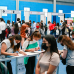 Ciudad realizó la última Expo Empleo Barrial del año en Villa del Parque