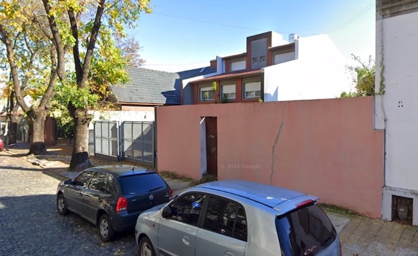 La Comuna 12 intima a realizar tareas integrales de higiene en un inmueble de la calle Pico al 3100