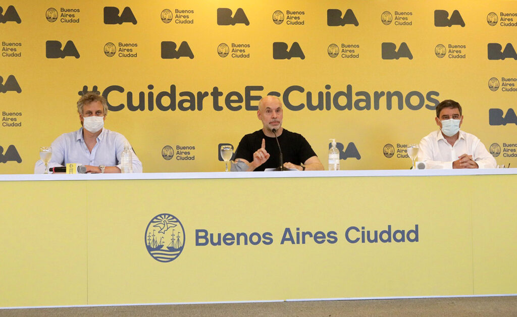 Larreta anunció nuevos vacunatorios y centros de testeos ante la suba de casos