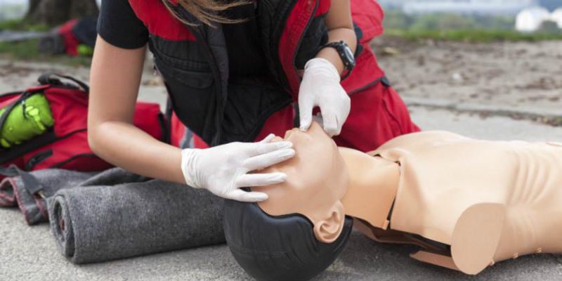 Balvanera: Defensa Civil dará una capacitación de RCP en la Plaza 1 de Mayo