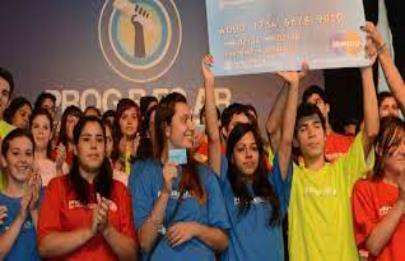 Inscripción al Progresar para jóvenes de la Comuna 7