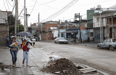 Familias denuncian el cierre del vacunatorio de Villa Zavaleta