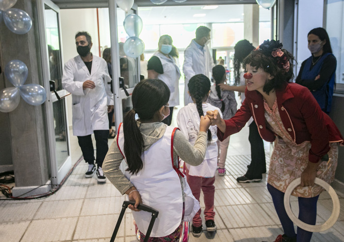 Ciudad presentó las primeras escuelas públicas bilingües del nivel primario, con materias dictadas en inglés