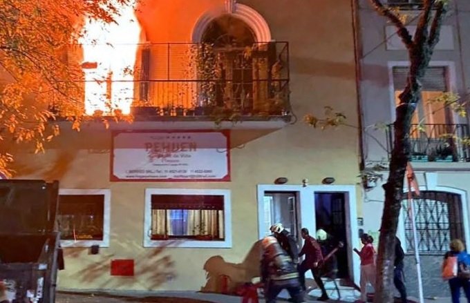 La Defensoría del Pueblo porteña solicitó información sobre el trágico incendio en el geriátrico de Villa Urquiza