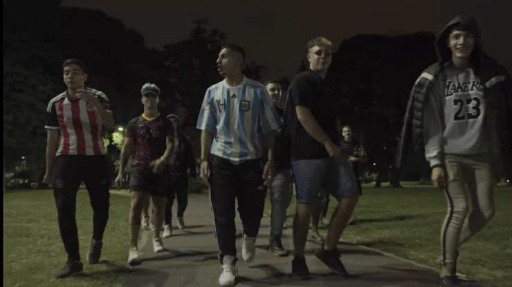 En su nueva canción, el artista local Terro MC incluyó la problemática del Arroyo Medrano en Parque Saavedra