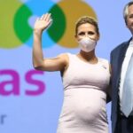 “Estamos inmensamente felices”: nació Francisco, el hijo de Alberto Fernández y Fabiola Yáñez, en el Sanatorio Otamendi