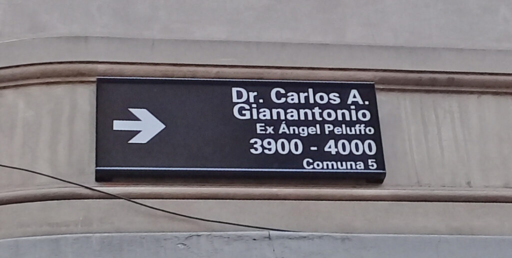 Almagro: la Legislatura porteña vota la primera lectura para restituir el nombre “Angel Peluffo” al actual pasaje “Dr. Carlos A. Gianantonio”