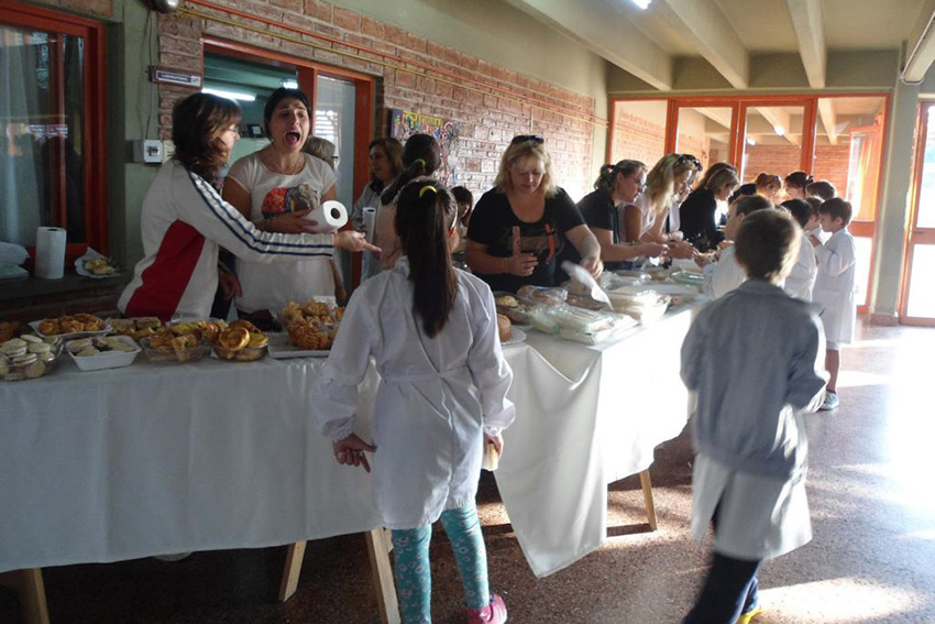 Campaña Por un sistema de alimentación universal y de calidad en las escuelas de la Ciudad