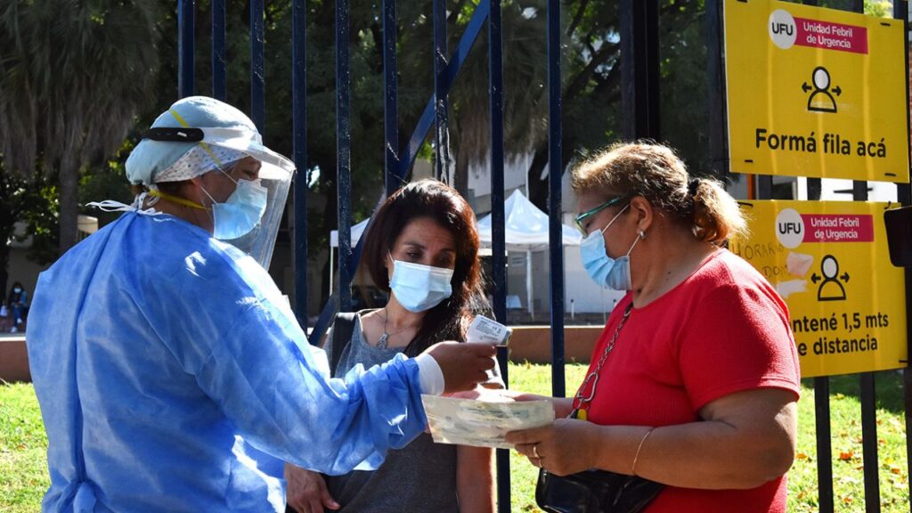 Quirós dijo que puede llegar una nueva ola de Covid-19, pero no será tan grave como las anteriores