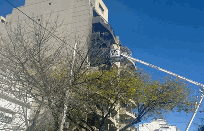 Se incendió un edificio en Flores