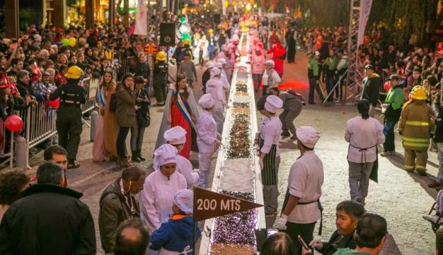 Provincias y municipios en todo el país ofrecen una gran variedad de propuestas para pasar la Semana Santa.