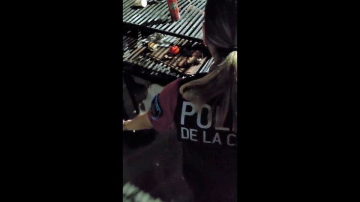 Saavedra: la Policía de la Ciudad secuestró una parrilla y comida a alumnos de La Chilinga