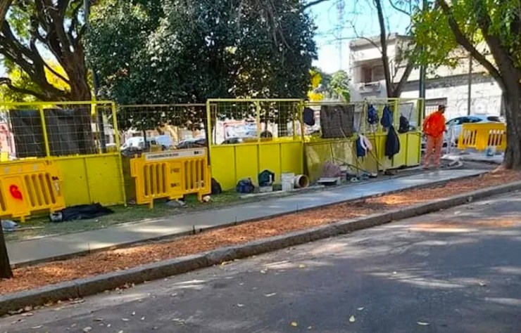 Parque Saavedra: la Comuna 12 construye una nueva senda peatonal en la Plazoleta Escudero