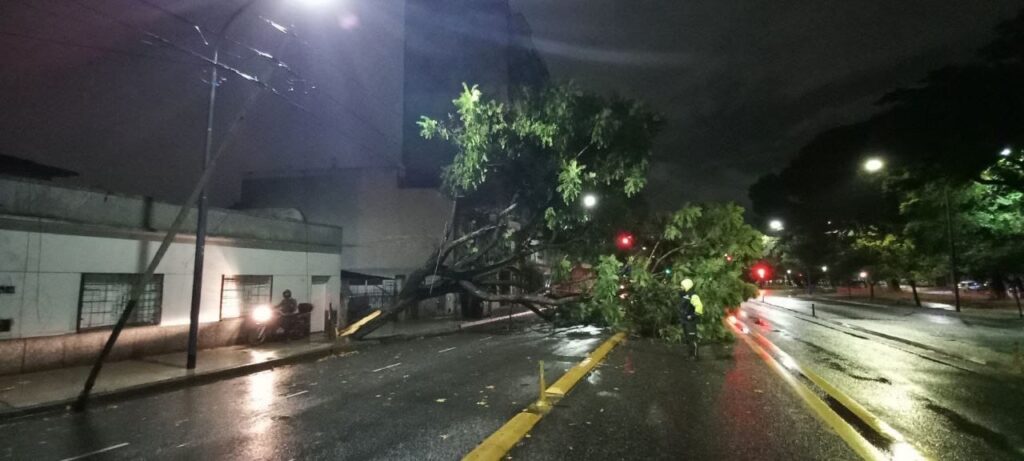 Operativo del Gobierno porteño ante las fuertes tormentas