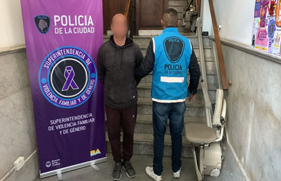 Detienen a abusador de Facebook en Flores