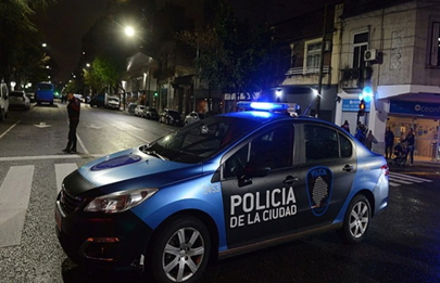 Detienen a tres policías detenidos por robar 500.000 pesos