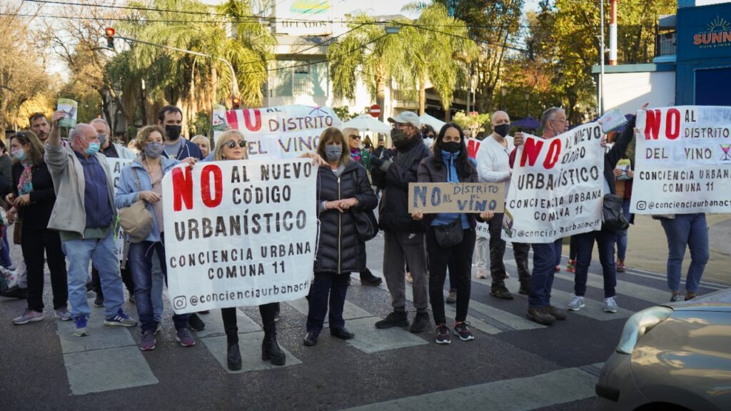 Villa Devoto: la Justicia rechazó el amparo de vecinos para suspender el Distrito del Vino